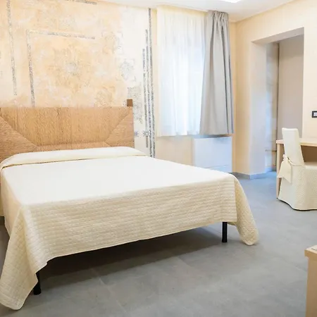 Della Posta Hotel Taverna (Calabria)