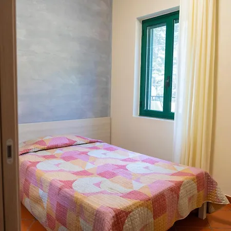 Della Posta Hotel 4*