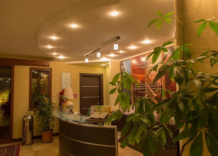 Della Posta Hotel 4*