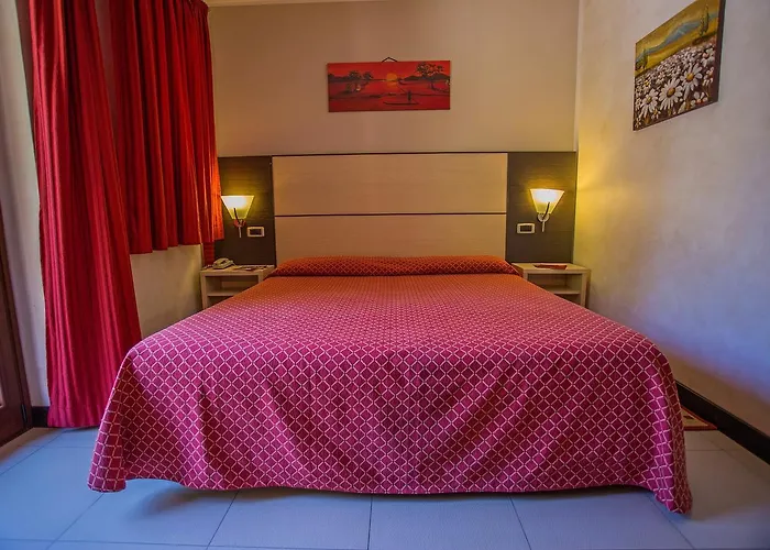 Della Posta Hotel 4*